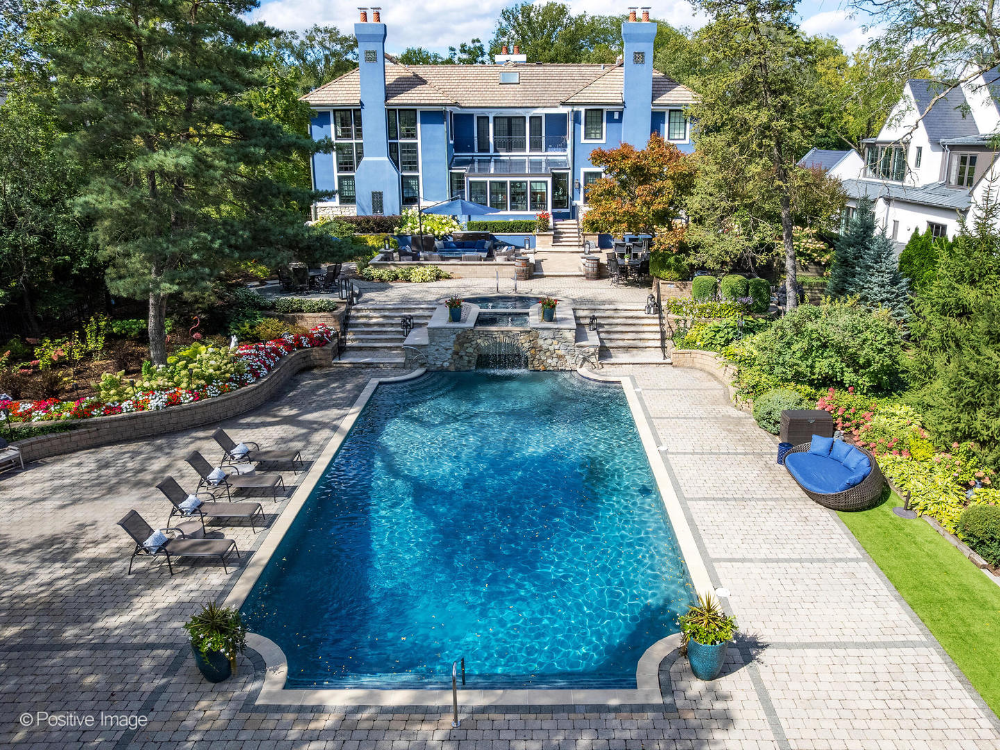 24 South Washington Circle Hinsdale IL 60521