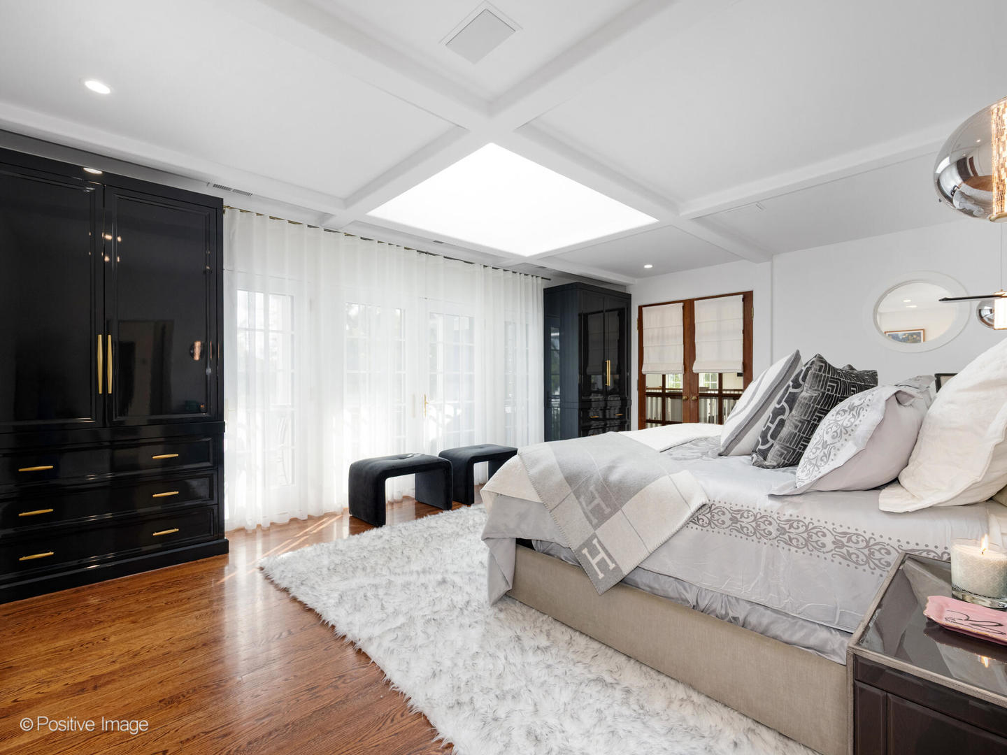 24 South Washington Circle Hinsdale IL 60521