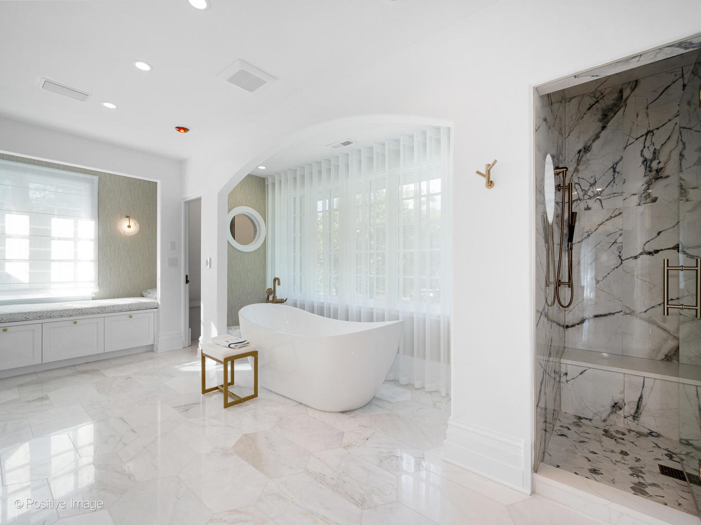 24 South Washington Circle Hinsdale IL 60521