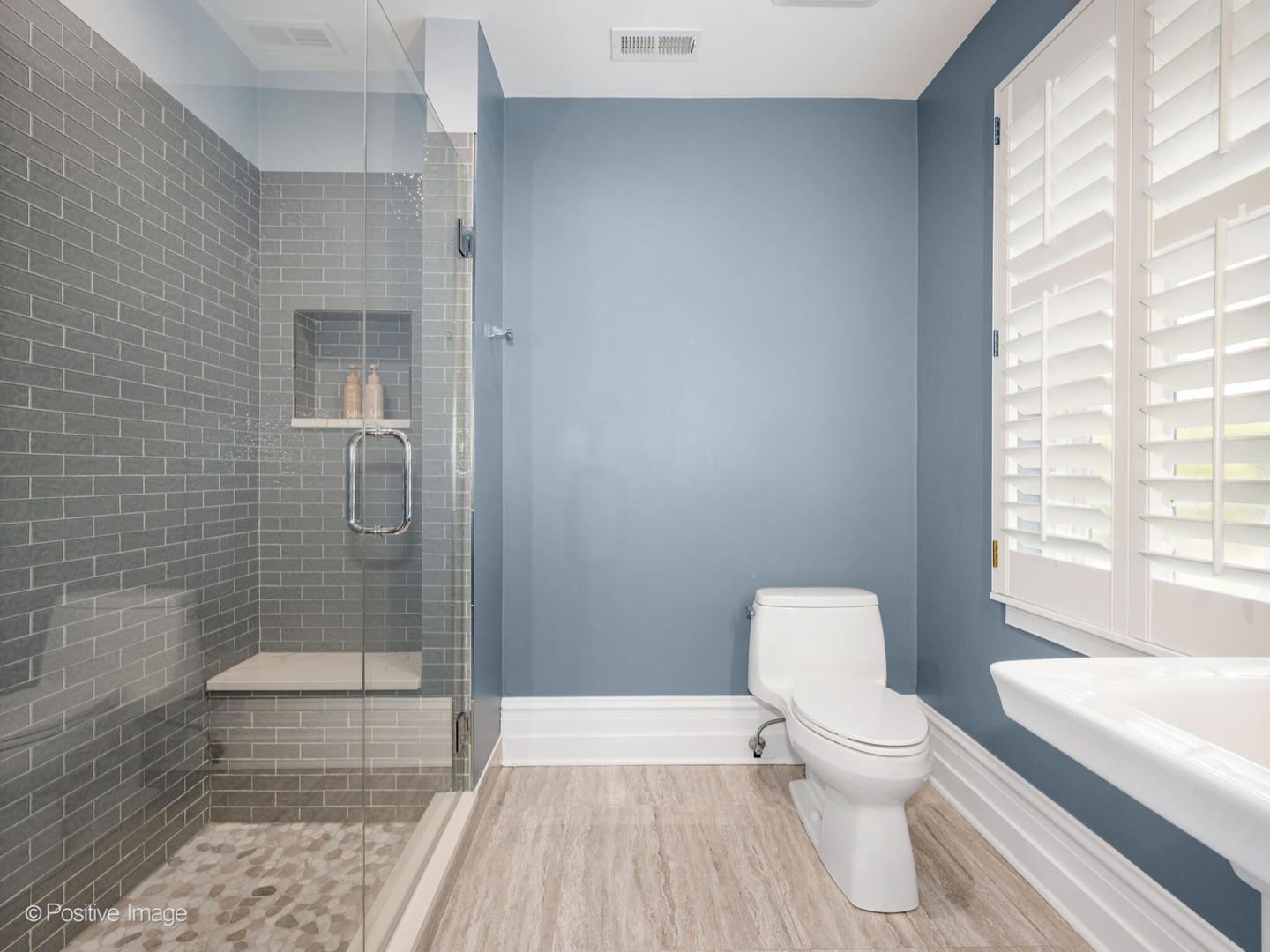 24 South Washington Circle Hinsdale IL 60521