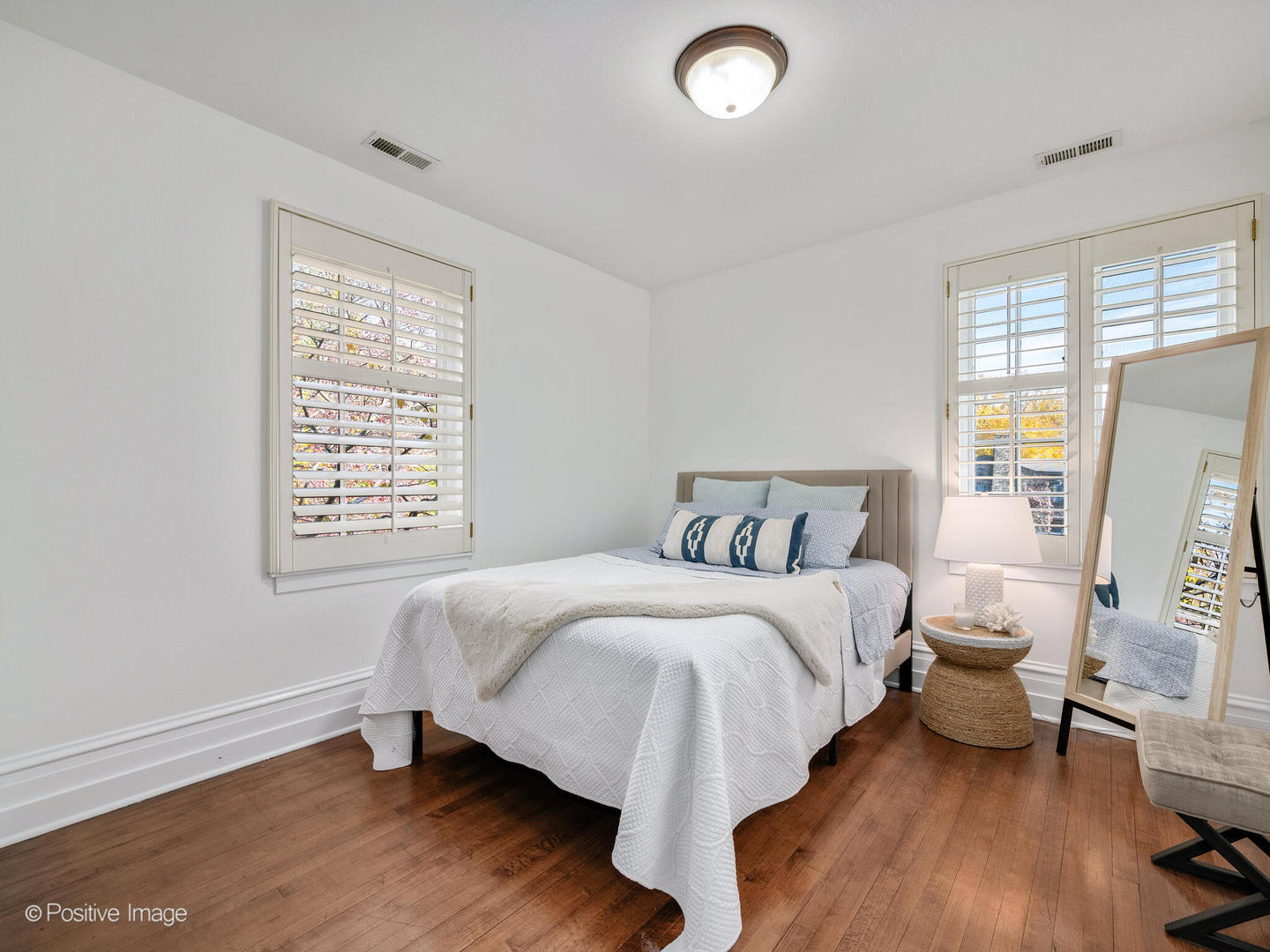 24 South Washington Circle Hinsdale IL 60521