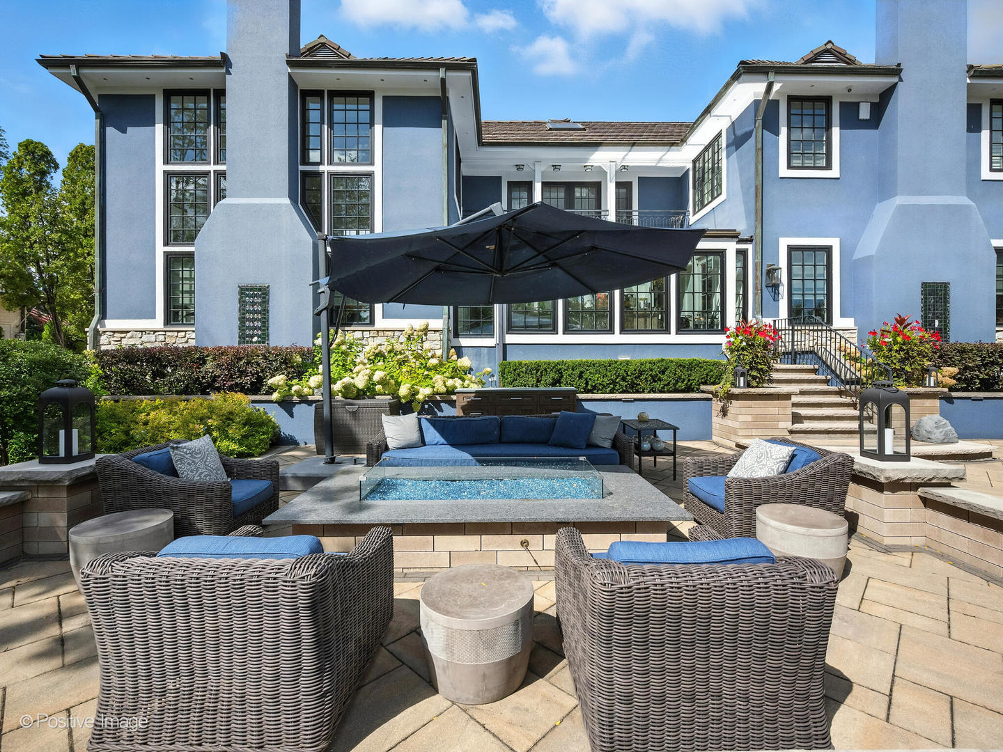 24 South Washington Circle Hinsdale IL 60521