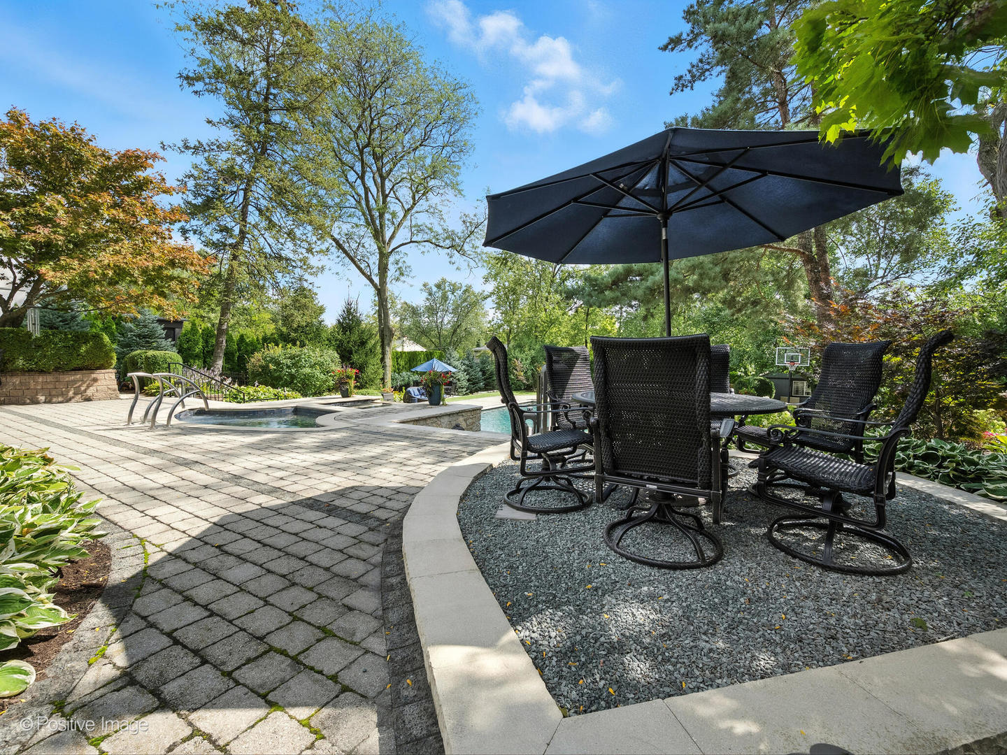 24 South Washington Circle Hinsdale IL 60521