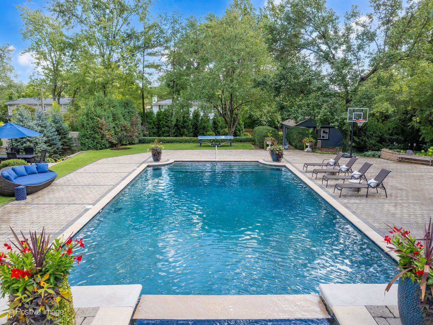 24 South Washington Circle Hinsdale IL 60521