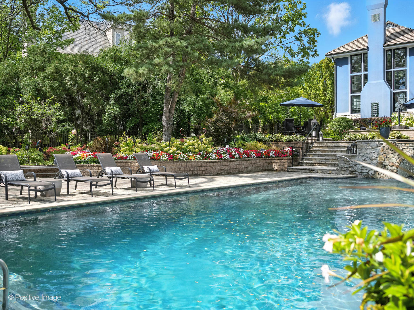 24 South Washington Circle Hinsdale IL 60521