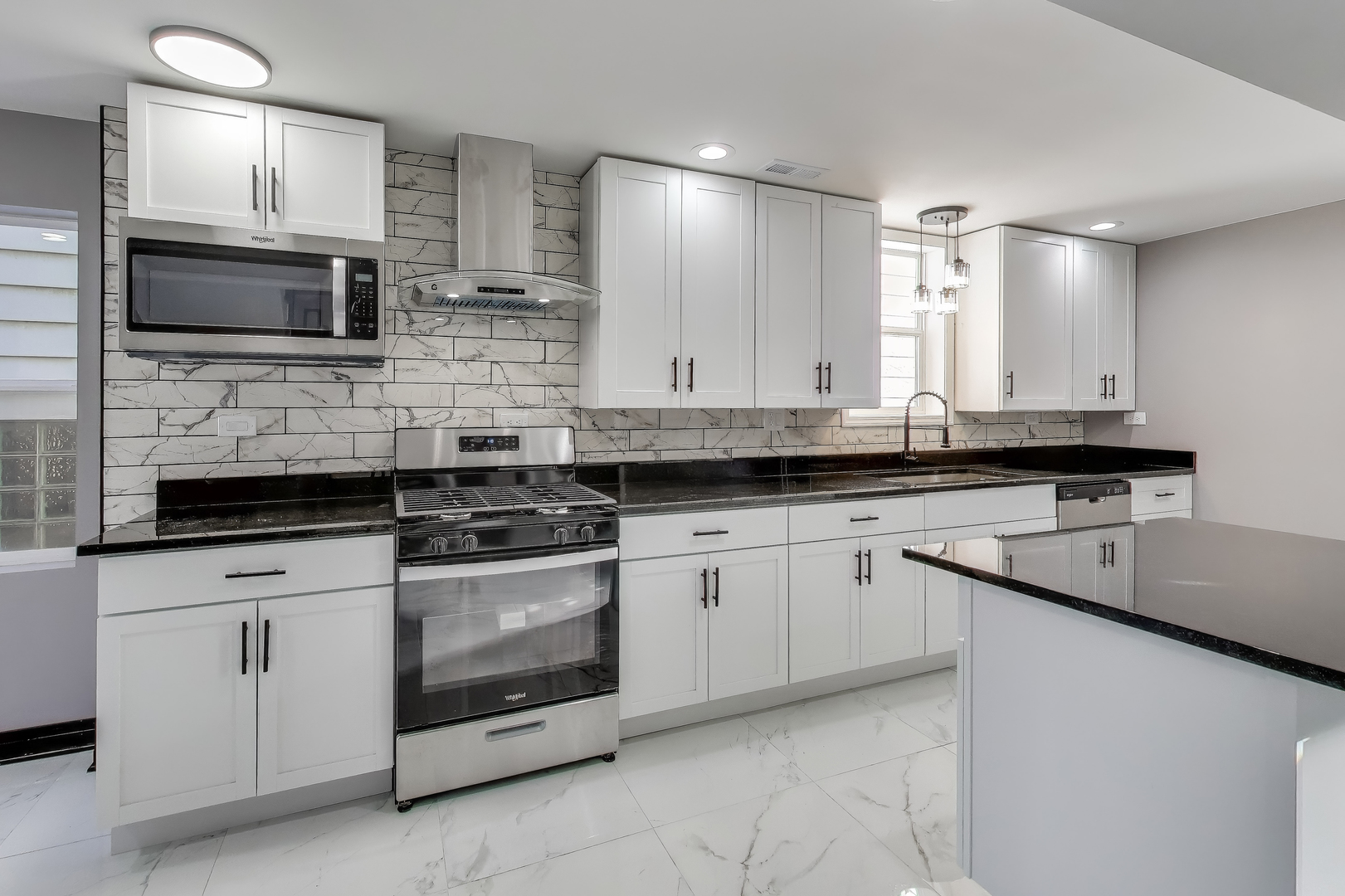 543 East 92nd Street Chicago IL 60619