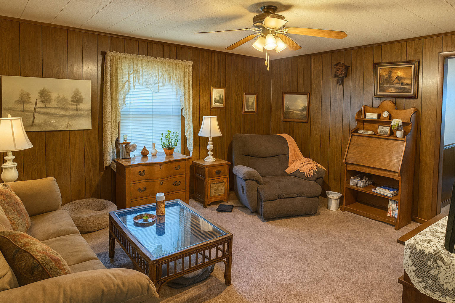 943 Charles Street Aurora IL 60506