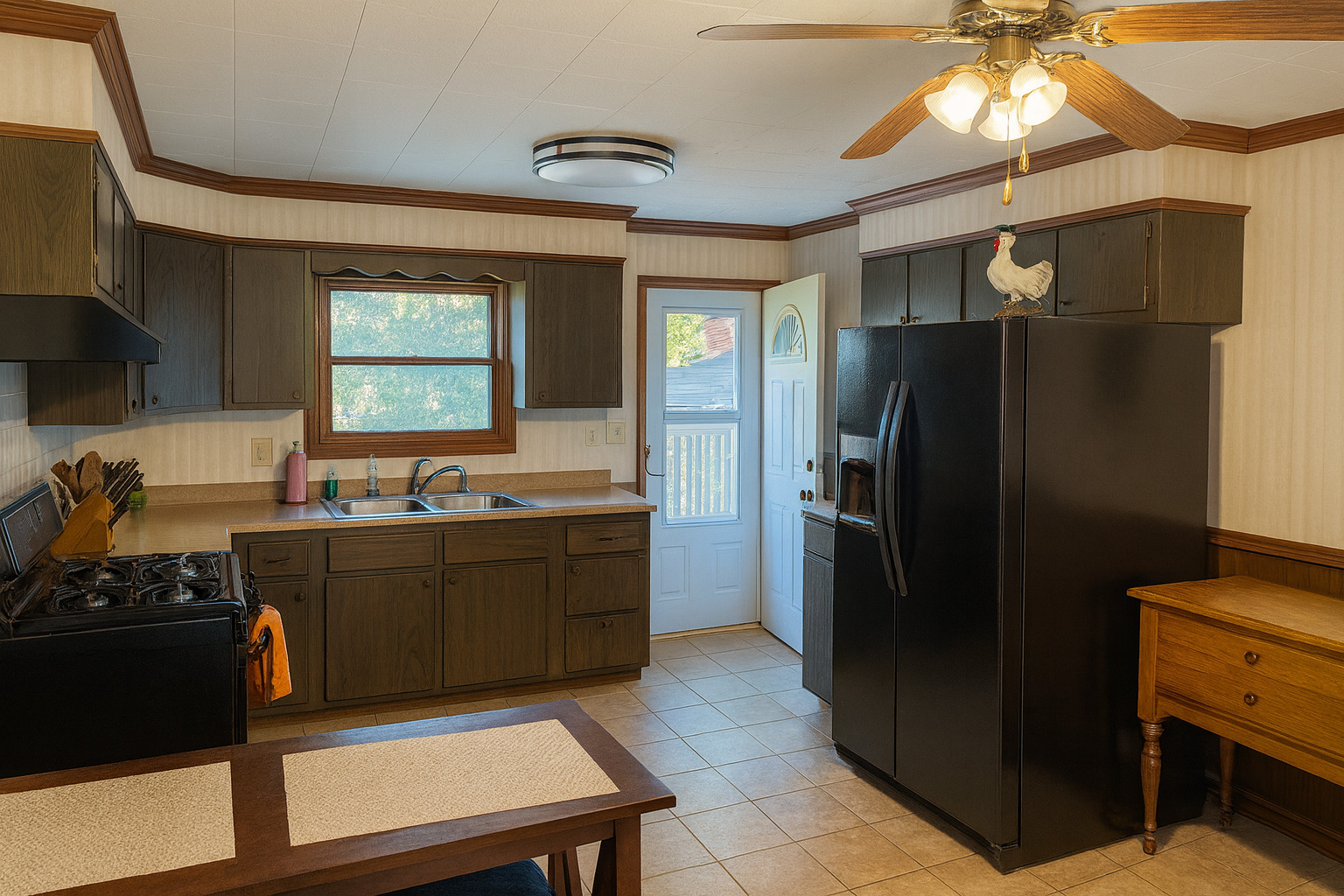 943 Charles Street Aurora IL 60506