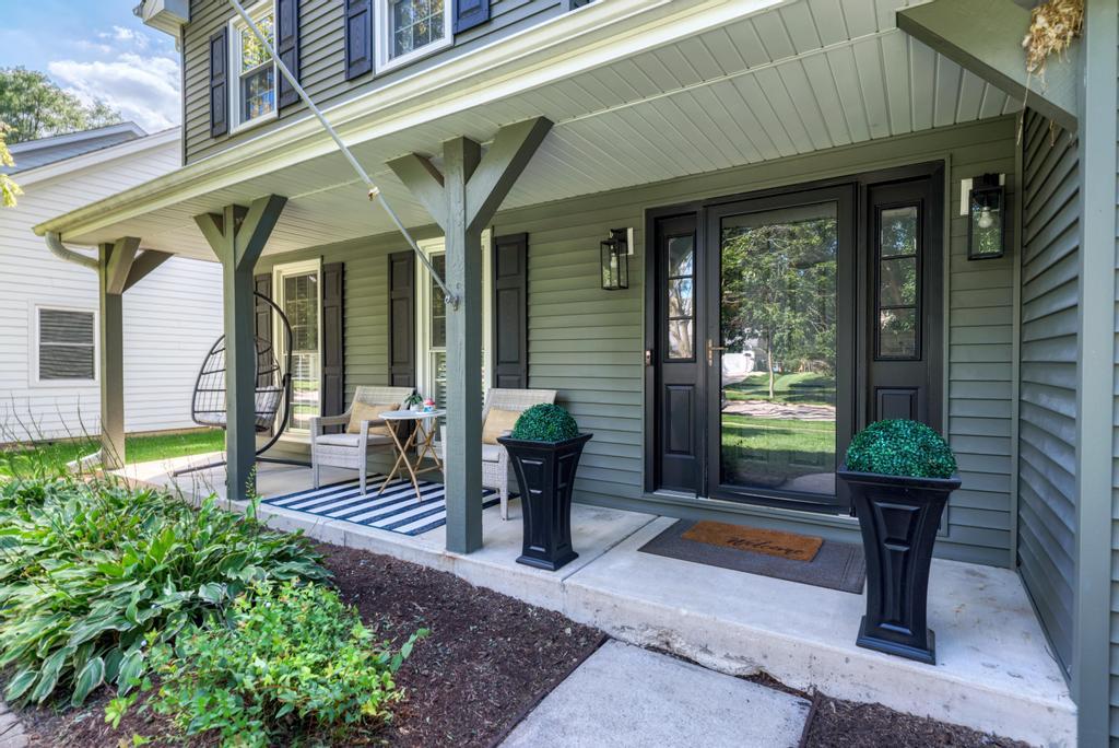 705 Potomac Avenue Naperville IL 60565