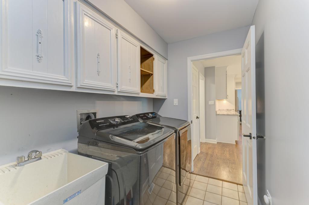 705 Potomac Avenue Naperville IL 60565