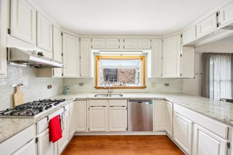 117 East 55th Street Westmont IL 60559