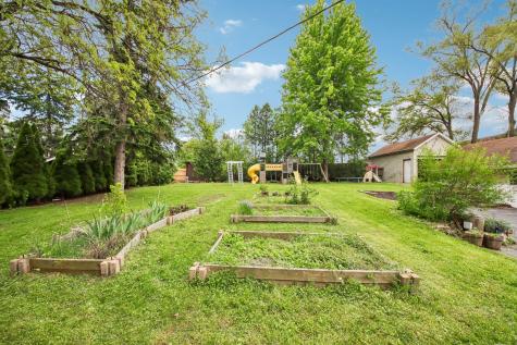 117 East 55th Street Westmont IL 60559