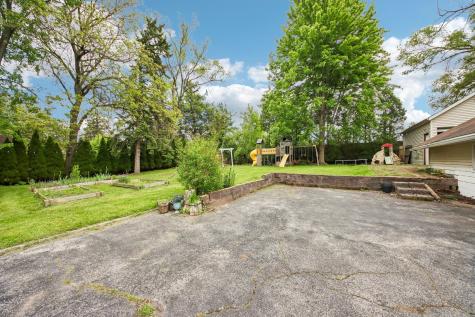 117 East 55th Street Westmont IL 60559