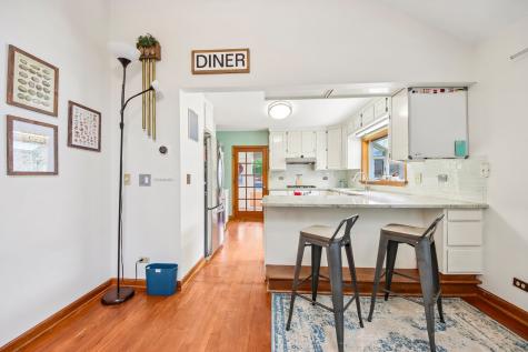 117 East 55th Street Westmont IL 60559