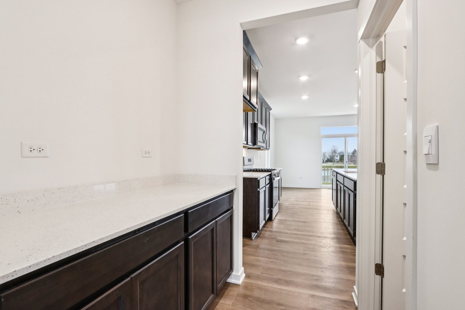 1868 Keating Drive Aurora IL 60503