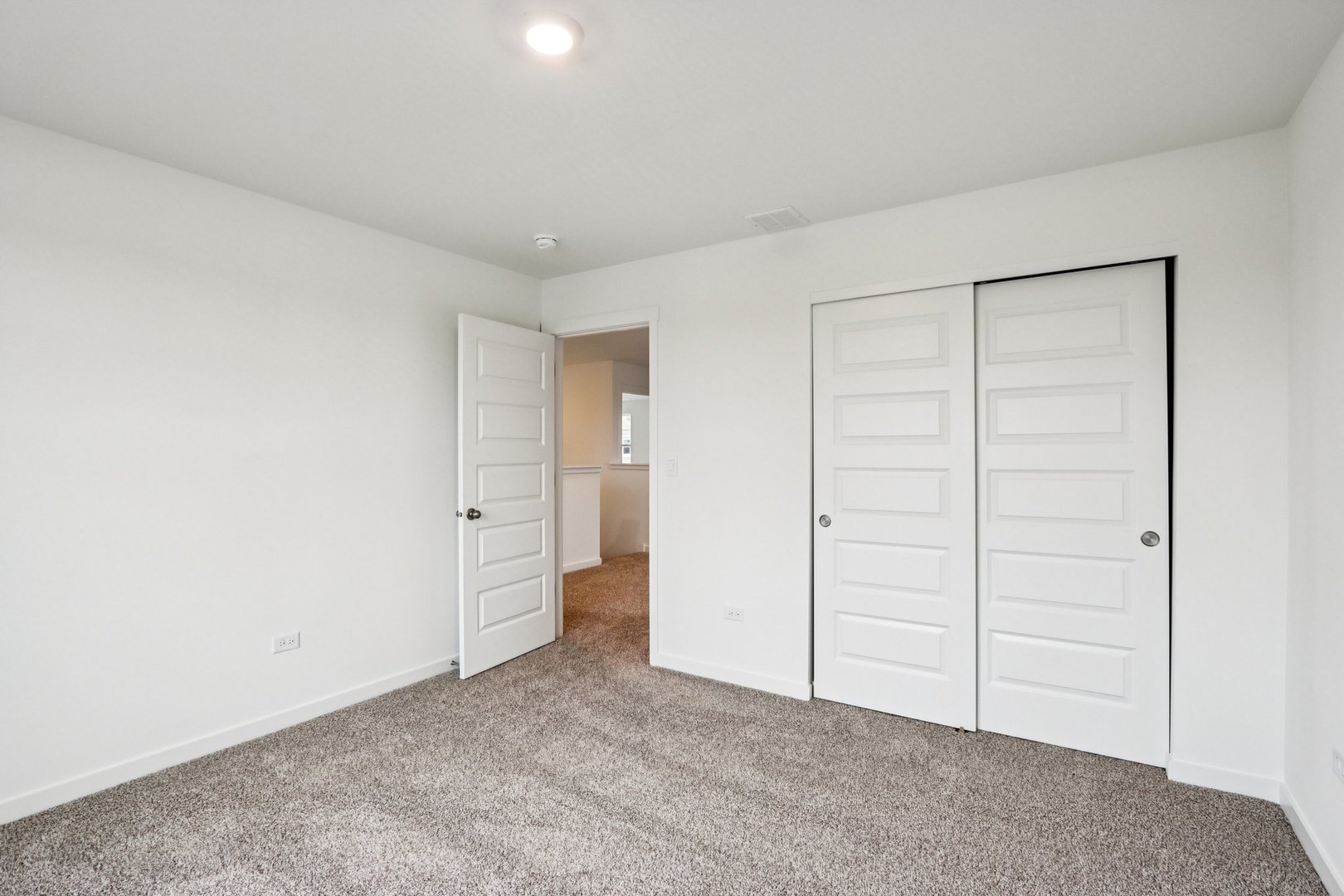 1868 Keating Drive Aurora IL 60503