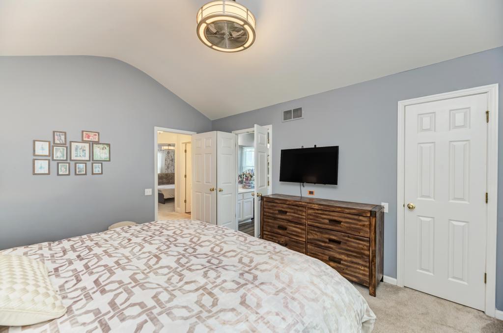 1767 Delta Drive Aurora IL 60503