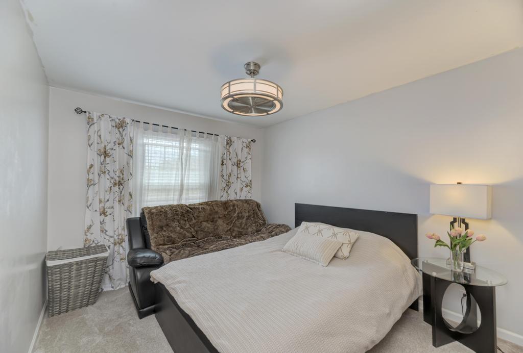 1767 Delta Drive Aurora IL 60503