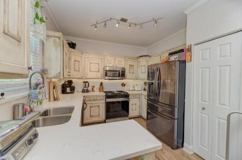 1767 Delta Drive Aurora IL 60503