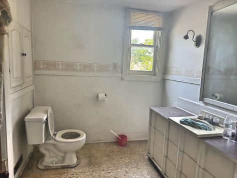 313 North 5th Street Watseka IL 60970