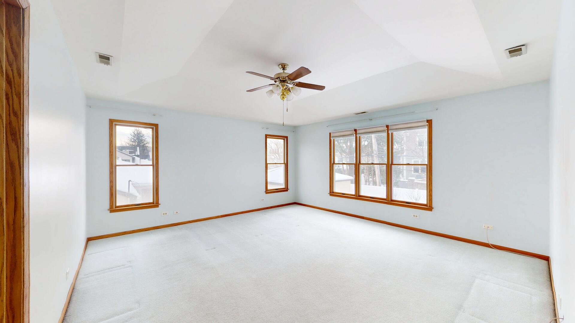 4512 Saratoga Avenue Downers Grove IL 60515