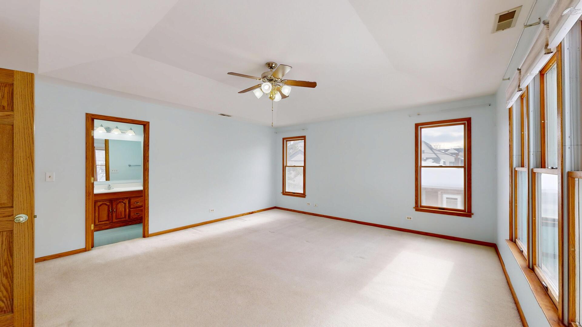 4512 Saratoga Avenue Downers Grove IL 60515