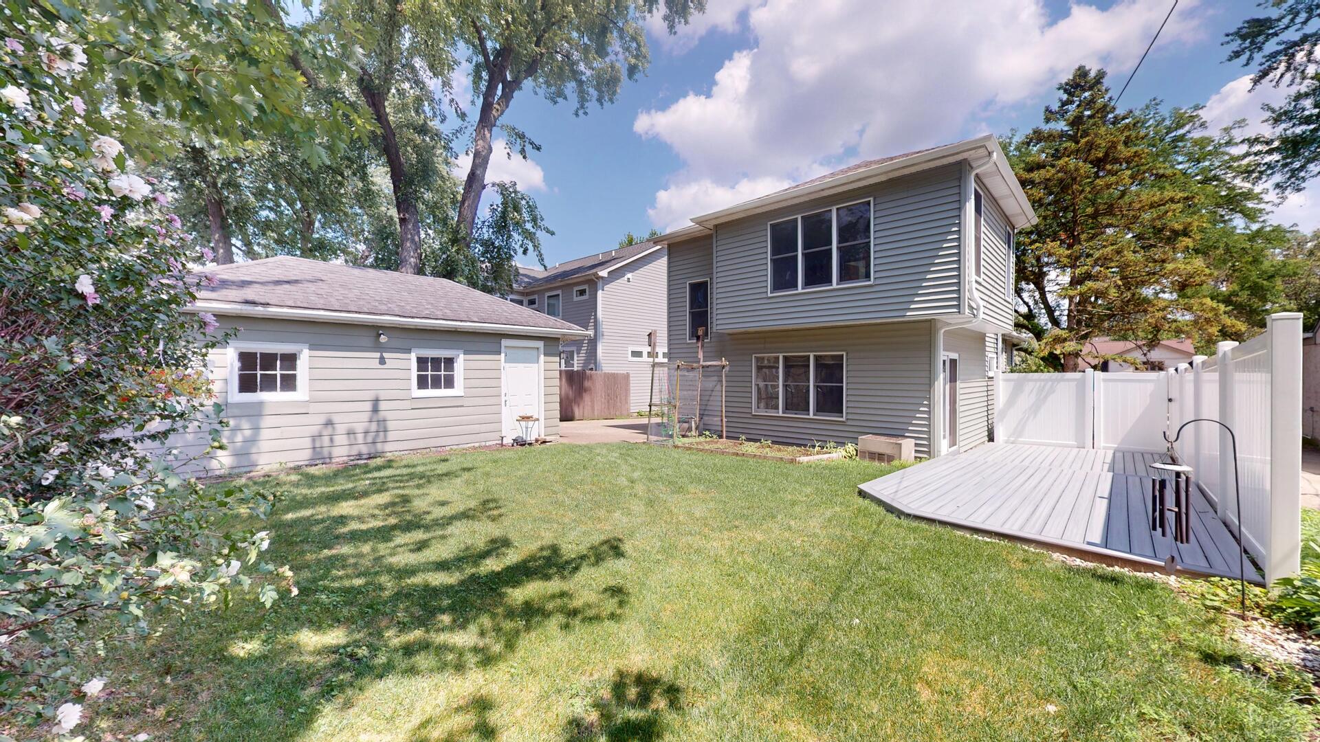 4512 Saratoga Avenue Downers Grove IL 60515