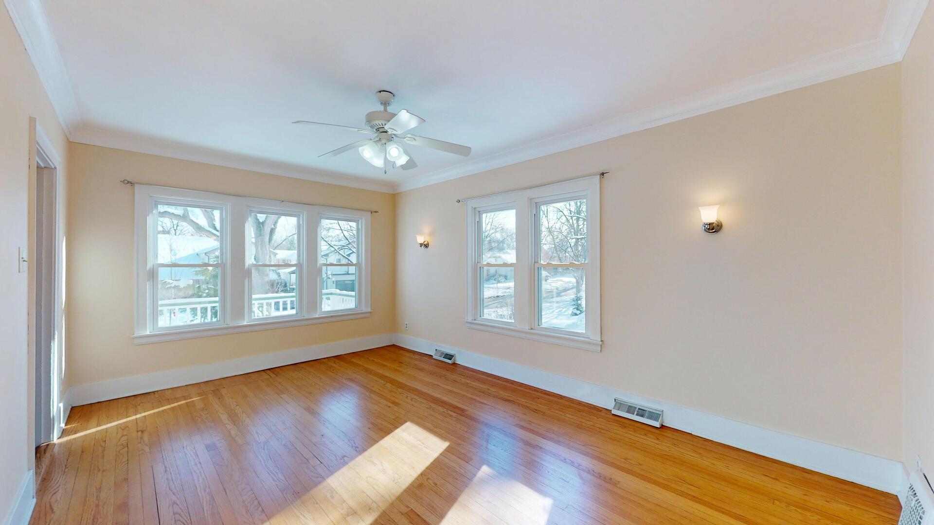 4512 Saratoga Avenue Downers Grove IL 60515