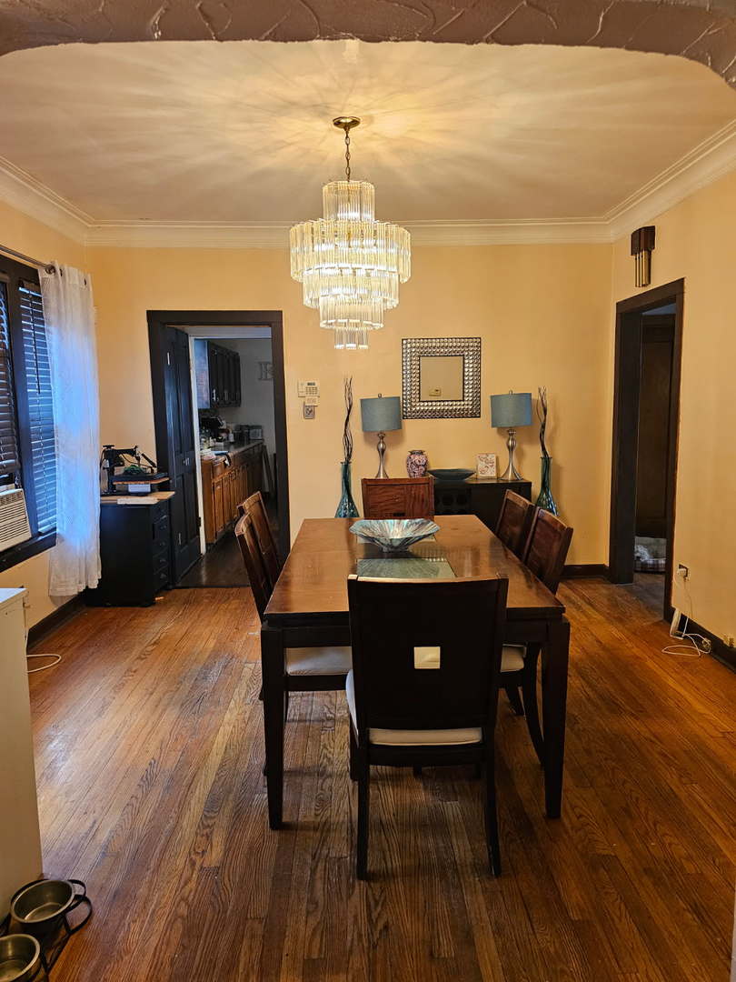 5722 South Mozart Street Chicago IL 60629