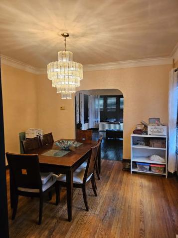 5722 South Mozart Street Chicago IL 60629