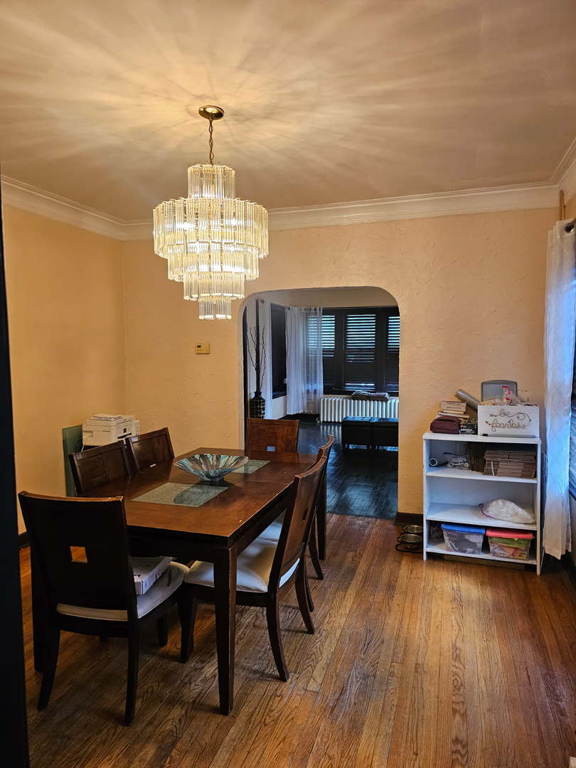 5722 South Mozart Street Chicago IL 60629