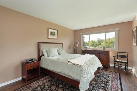 370 Charal Lane Highland Park IL 60035