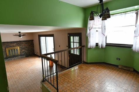 17032 Cregier Avenue South Holland IL 60473
