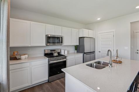 976 Sapphire Lane Montgomery IL 60538
