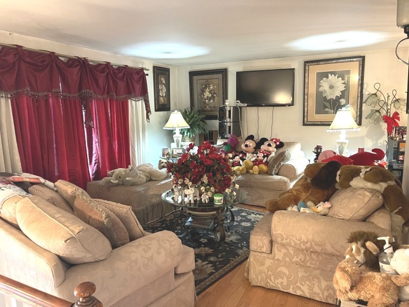 598 Miner Drive Bolingbrook IL 60440