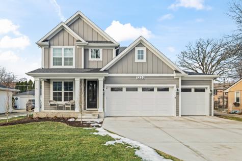 1222 North Walnut Avenue Arlington Heights IL 60004
