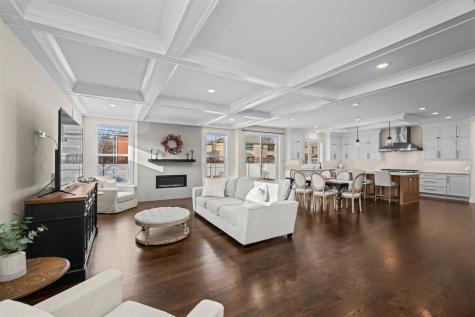 1222 North Walnut Avenue Arlington Heights IL 60004