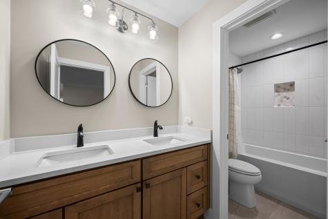 1222 North Walnut Avenue Arlington Heights IL 60004