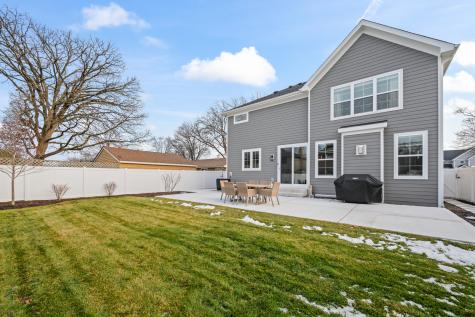 1222 North Walnut Avenue Arlington Heights IL 60004