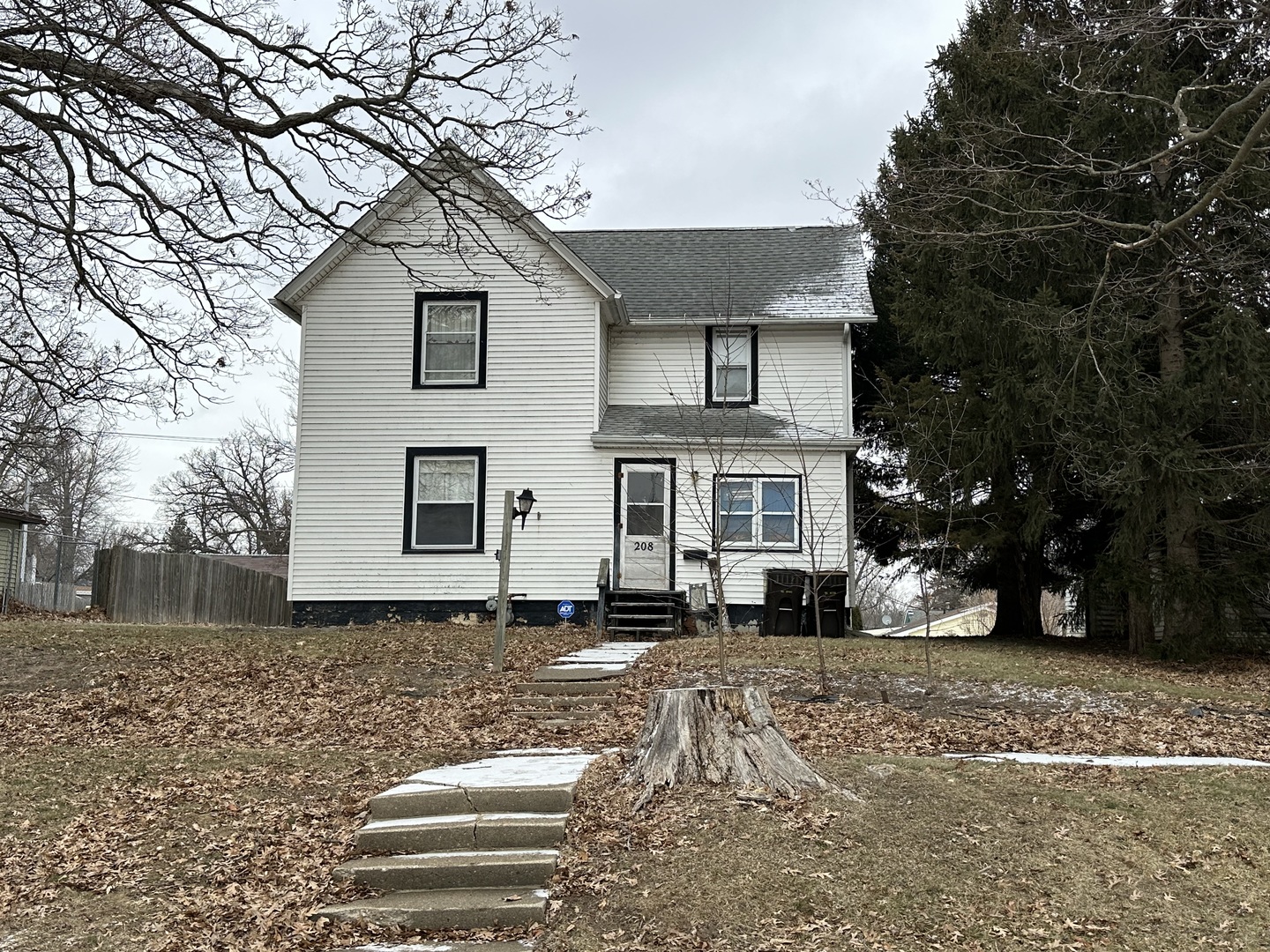208 Johnson Street Morrison IL 61270