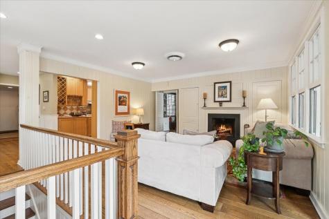 346 Crescent Drive Lake Bluff IL 60044