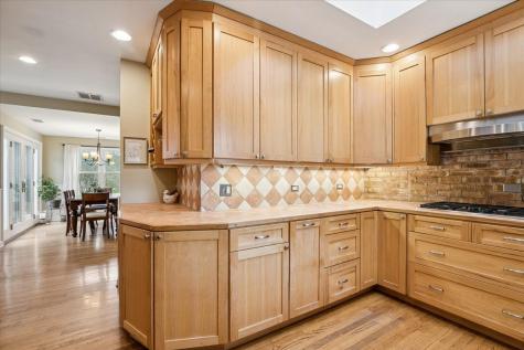 346 Crescent Drive Lake Bluff IL 60044