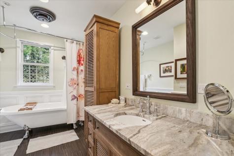 346 Crescent Drive Lake Bluff IL 60044
