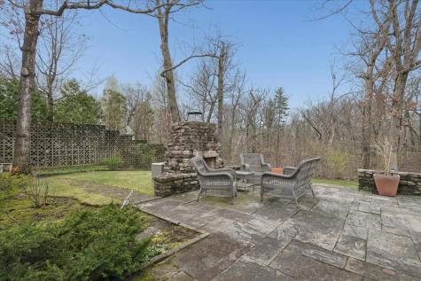 346 Crescent Drive Lake Bluff IL 60044