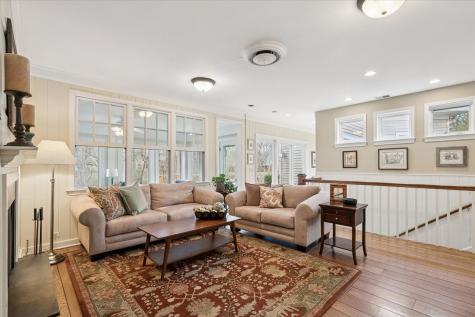 346 Crescent Drive Lake Bluff IL 60044