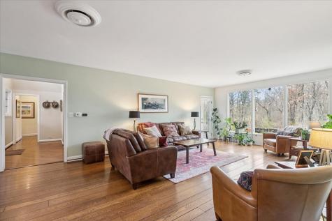 346 Crescent Drive Lake Bluff IL 60044