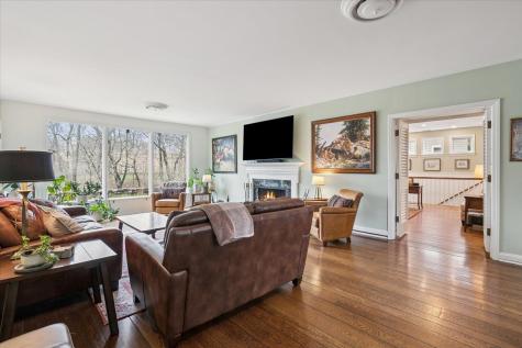 346 Crescent Drive Lake Bluff IL 60044
