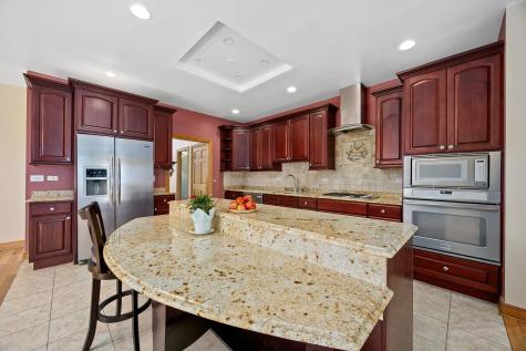 10225 South 81st Court Palos Hills IL 60465