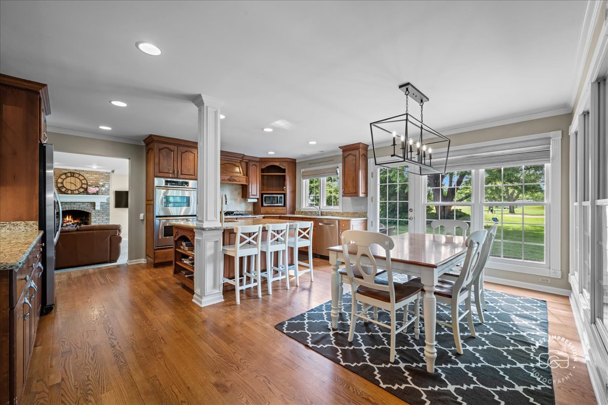 1220 Heatherton Drive Naperville IL 60563
