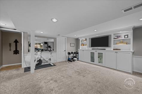 1220 Heatherton Drive Naperville IL 60563